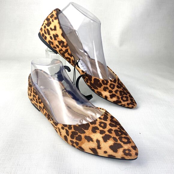 Time And Tru Women's LEOPARD PRINT Pointed Toe FLATS! Memory Foam Shoes 8 - Picture 1 of 9